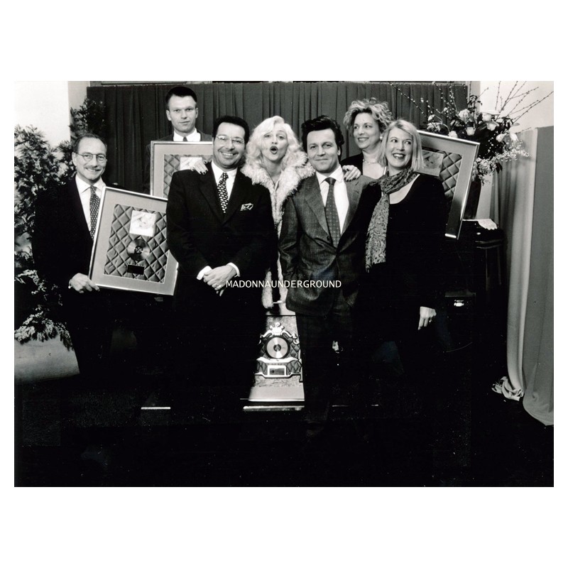 Bedtime Stories WEA Germany Award photo